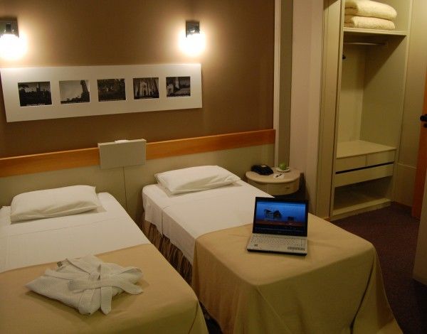 Tri & Flat Caxias Aparthotel